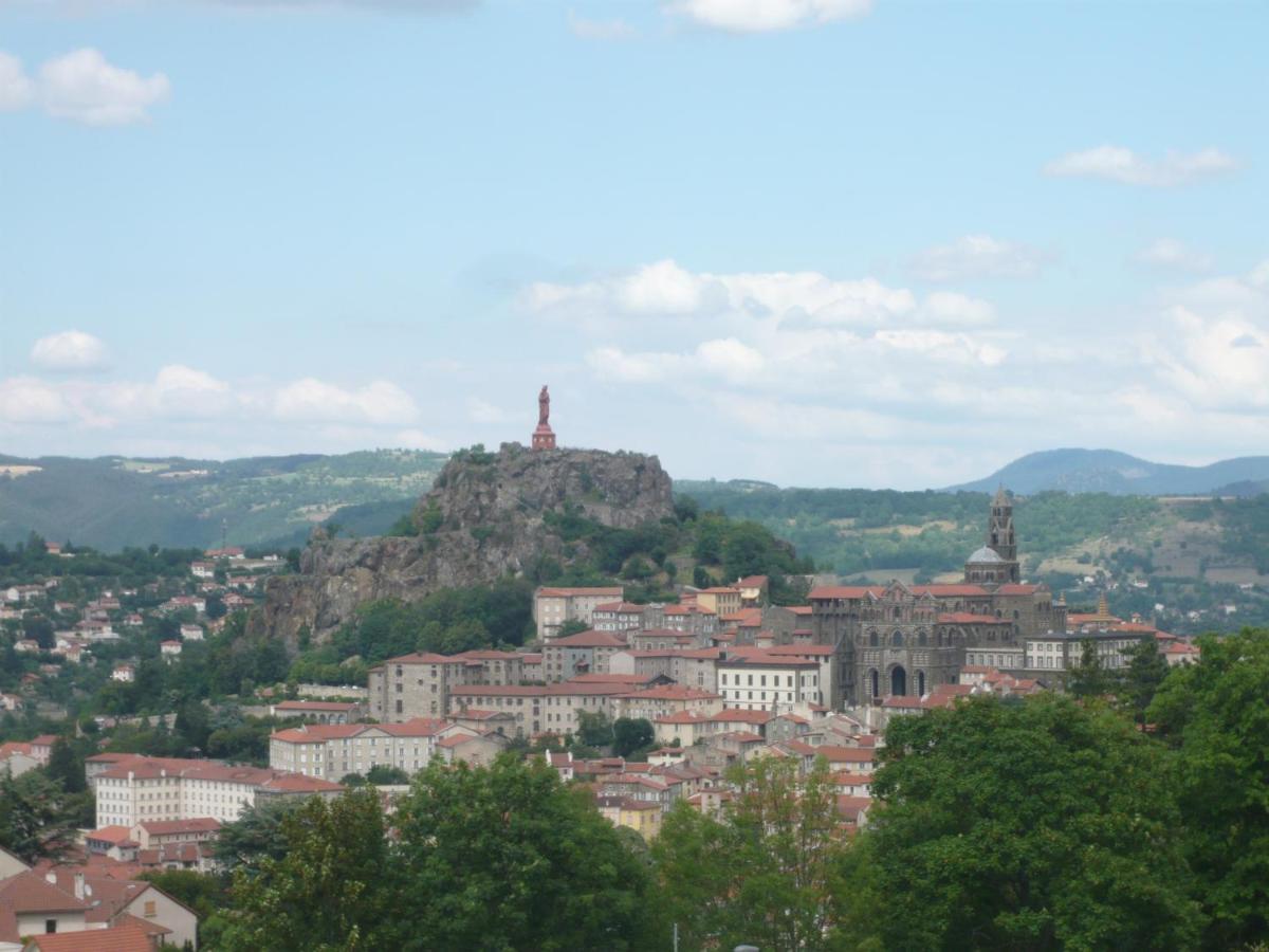 Le Petit St Jacques Apartment Le Puy-en-Velay Exterior foto