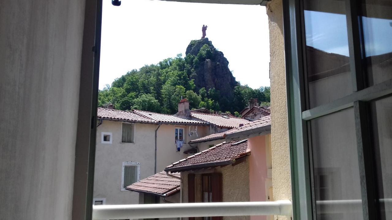 Le Petit St Jacques Apartment Le Puy-en-Velay Exterior foto